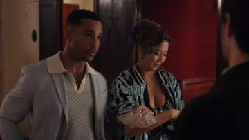 Drumohr Razor Blade T Shirt worn by Alfie (Lucien Laviscount) as seen in Emily in Paris (S05E03)