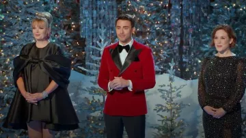 T.R. Premium Slim Fit Velvet Tuxedo Jacket worn by Jonathan Bennett as seen in Finding Mr. Christmas (S02E08)