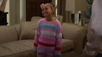 Epic Threads Maddie Utility Cropped Jeans in Maddie Wash worn by Beth Spencer ( Jordyn Lynn Ariza) as seen in The Bold and the Beautiful on December 9, 2025