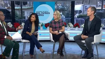 Banana Republic Icon Blazer worn by Sheinelle Jones as seen in Today on December 19, 2025