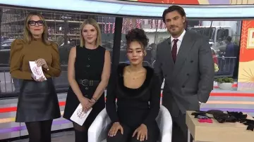 Alice + Olivia Issa Glitter Puff-Sleeve Turtleneck Sweater worn by Savannah Guthrie as seen in Today on December 22, 2025