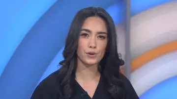 Extro & Vert Darcey Short Sleeve Jacket worn by Emilie Ikeda as seen in Today on December 22, 2025