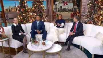 Chiara Boni La Petite Robe Ferflo Bic Collared Cocktail Dress worn by Fran Drescher as seen in Good Morning America on December 18, 2025