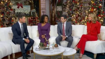 A.L.C. Conway Front Slit Pants worn by Lara Spencer as seen in Good Morning America on December 22, 2025