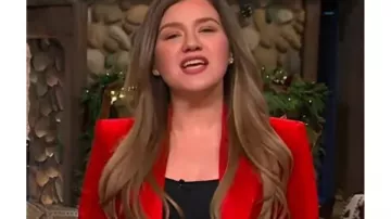 The Kelly Clarkson Show 2025 Kelly Clarkson Red Velvet Blazer worn by Kelly Clarkson in The Kelly Clarkson Show