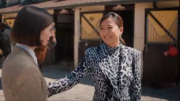 Norma Kamali Leopard Print Blazer worn by Mindy Chen (Ashley Park) as seen in Emily in Paris (S05E07)