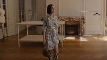 Saint Laurent Leather Voltaire Top Handle Bag worn by Emily Cooper (Lily Collins) as seen in Emily in Paris (S05E09)