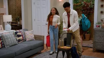 Pacsun Jordyn Low Rise Straight Leg Jeans worn by Jazmine Payne (China Anne McClain) as seen in House of Payne (S14E17)