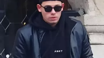 La veste en cuir noire de The Beauty Anthony Ramos portée par l’Assassin (Anthony Ramos) telle que vue dans The Beauty (S01)