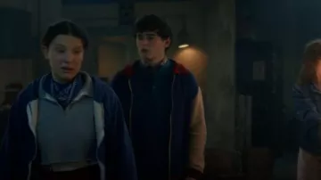 Imogene + Willie Cut Sleeve Cropped Quarter Zip worn by (Millie Bobby Brown) as seen in Stranger Things (S05E01)