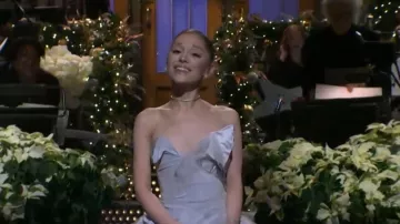 Ariana Grande: Clothes, Outfits, Brands, Style and Looks | Spotern Ariana Grande: Clothes, Outfits, Brands, Style and Looks | Spotern