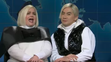 Alice + Olivia Daniel Maxi Puffer Vest worn by Bowen Yang as seen in Saturday Night Live (S51E09)