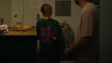 Zara Horse Print T-Shirt Twojeys Limited Edition Anthracite Grey S 0962/810 worn by Mel (Emily Taaffe) as seen in Little Disasters (S01E03)
