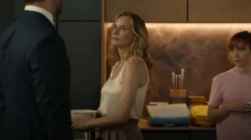 Reiss Riley Silk Front Vest in White worn by Jess (Diane Kruger) as seen in Little Disasters (S01E04)