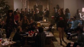 The sneakers black in Secret Agency