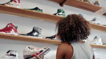 Sneakers Nike Air Jordan red high tops in Kicks