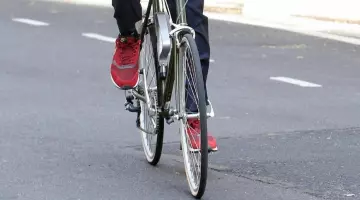 Les sneakers Nike rouges de Will Smith dans Collateral Beauty
