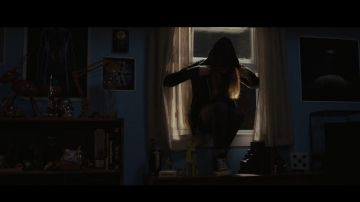 The pair of Converse of Margot in " Paper Town