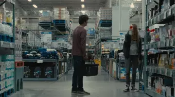 The pair of sneakers Puma grey Quentin in " Paper Town