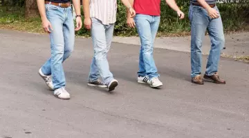 Zapatillas Adidas blancas en Everybody Wants Some