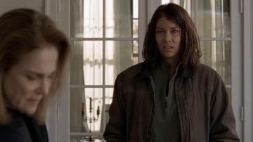 Le blouson marron Carhartt de Maggie Greene (Lauren Cohan) dans The Walking Dead S05E16