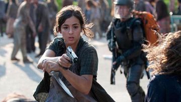 The survival knife of Tara Chambler (Alanna Masterson) in The Walking Dead