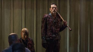 La réplique de Lucille de Negan (Jeffrey Dean Morgan) dans The Walking Dead S08E05