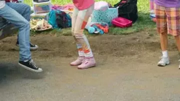 Sneakers Reebok Freestyle Hi Pastel in The Middle