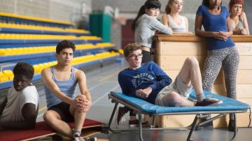 sneakers Vans low bordeaux in the movie Tamara