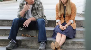 Sneakers New Balance of Mark Wahlberg in Ted 2