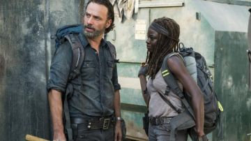 La montre Kenneth Cole de Rick Grimes (Andrew Lincoln) dans The Walking Dead S07E12
