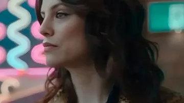 Sunny Nights 2025 Jessica De Gouw Snakeskin Jacket worn by (Jessica De Gouw) as seen in Sunny Nights (S01E08)