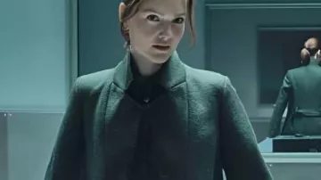 The Capture S3 Holliday Grainger Gray Coat worn by DI Rachel Carey (Holliday Grainger) in The Capture (S03)
