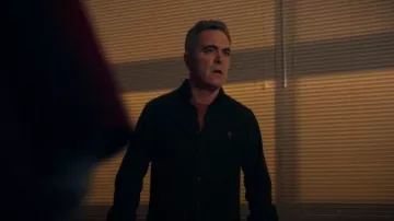 Ralph Lauren Button Down Shirt worn by Simon (James Nesbitt) as seen in Run Away (S01E04)