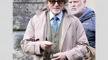 Wake Up Dead Man 2025 Daniel Craig Coat worn by Benoit Blanc (Daniel Craig) in Wake Up Dead Man: A Knives Out Mystery