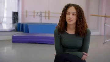 Lululemon Swiftly Relaxed Long Sleeve Shirt worn by Kaeli Ware as seen in Dance Moms: A New Era (S02E01)