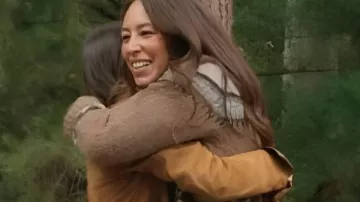 Fixer Upper Colorado Mountain House S01 Joanna Gaines Brown Fairisle Cardigan worn by self (Joanna Gaines) in Fixer Upper: Colorado Mountain House