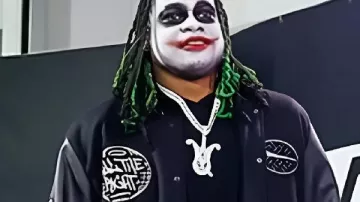 Quincy Williams Jets Varsity Jacket in Frank Sinatra - That's Life (Karaoke Version)