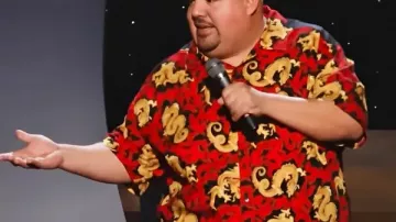 Camisa estampada del debate del siglo de Gabriel Iglesias