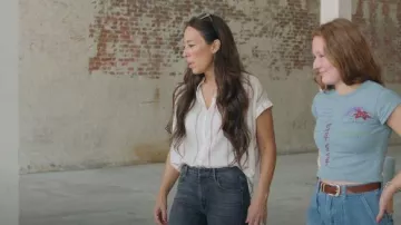Urban Outfitters Flower Market Baby Tee worn by Ella Gaines as seen in Fixer Upper: Colorado Mountain House (S01E03)
