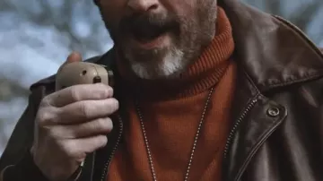 Dead Man’s Wire Cary Elwes Brown Leather Jacket worn by Michael Grable (Cary Elwes) in Dead Man's Wire