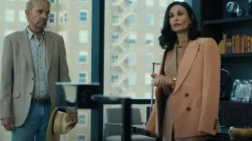 Blazé Milano Cholita Everyday Double Breasted Camel Hair And Wool Blend Blazer worn by Cami Miller (Demi Moore) as seen in Landman (S02E08)