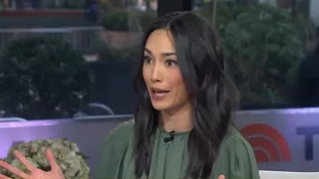 Anthropologie Cropped Puff-Sleeve Bubble-Hem Blouse worn by Emilie Ikeda as seen in Today on January 5, 2026