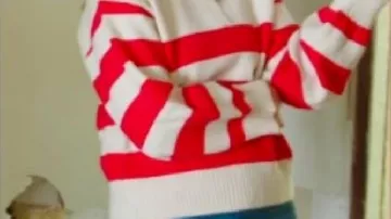 Red & Cream Striped Sweatshirt worn by (Jenny Marrs) in Fixer to Fabulous