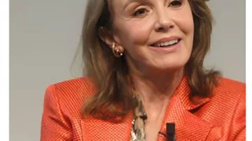 Emily in Paris S5 Sylvie Grateau Orange Textured Blazer