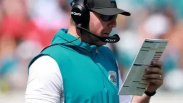 Head Coach Jacksonville Jaguars Vest worn by Liam Coen in Liam Coen Recaps Preseason Opener vs. Steelers | Jacksonville Jaguars