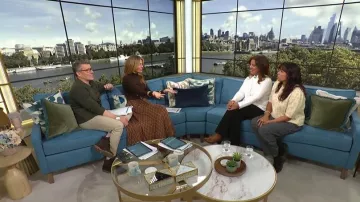 Bottes à stilets Paris Texas Stiletto Boots Paris Texas portées par Cat Deeley telles que vues dans This Morning en janvier 2026