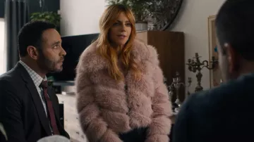 Avec Les Filles Luxe Faux Fur Paneled Coat in Blush worn by Morgan Gillory (Kaitlin Olson) as seen in High Potential (S02E08)