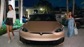 Louis Vuitton Mahina Carmel Hobo Bag Denim Blue worn by Maria Cozamanis as seen in Members Only: Palm Beach (S01E05)