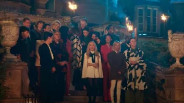 A.L.C. Calla Wool-Blend Oversized Blazer worn by Caroline Stanbury as seen in The Traitors (S04E01)